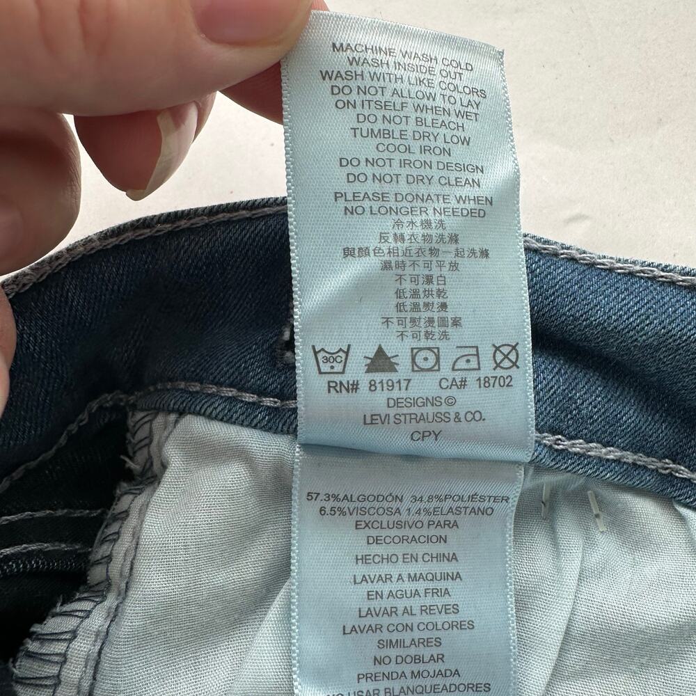 Levis 711 Skinny Jeans - Picture 9 of 9